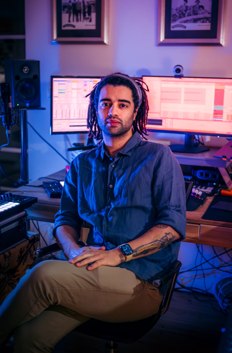 Portrait of Lorne Ashley in the studio
