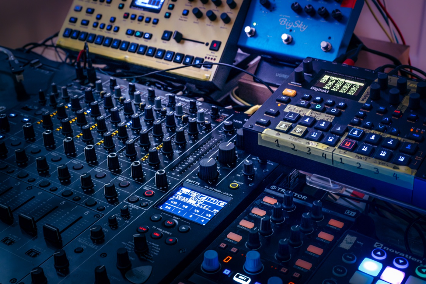 Mixer, drum machines and effects pedals in the Echo Era Audio studio